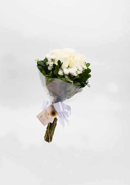 Buque com 6 Rosas Brancas