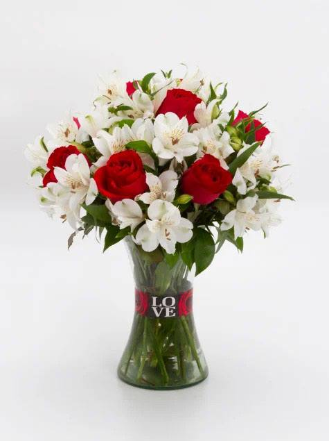 Arranjo de rosas vermelhas